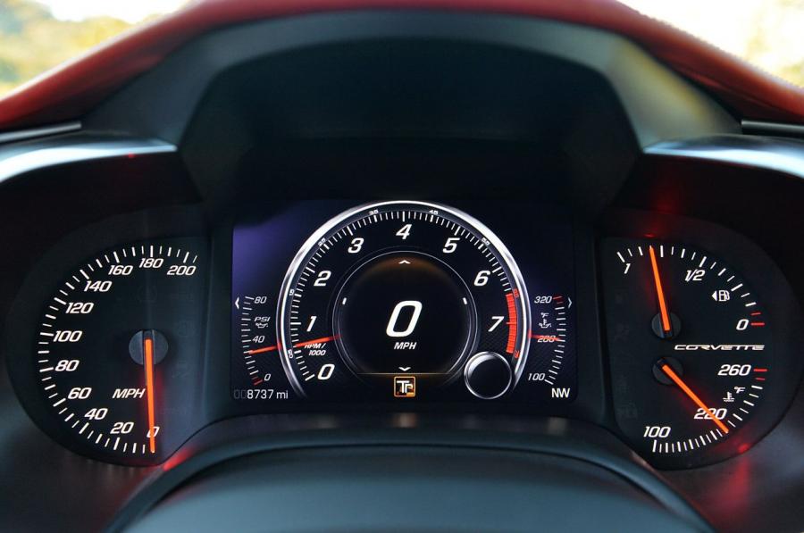  Chevrolet Corvette Stingray 2014 года  (фото 191 из 253)